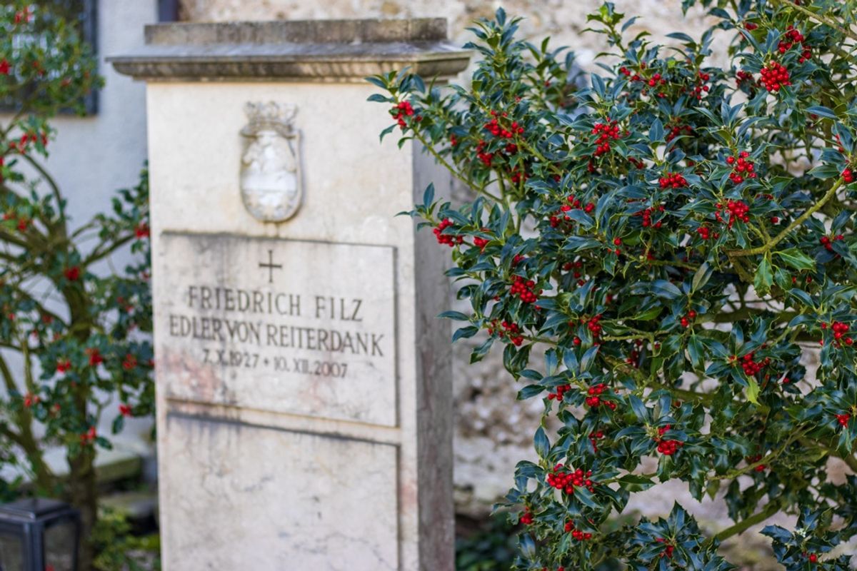 Friedhofsgärtnerei 6